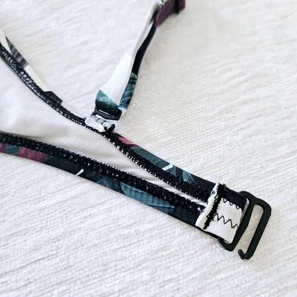 Stylish Multicolor Bikini Set - Picture 5 of 11